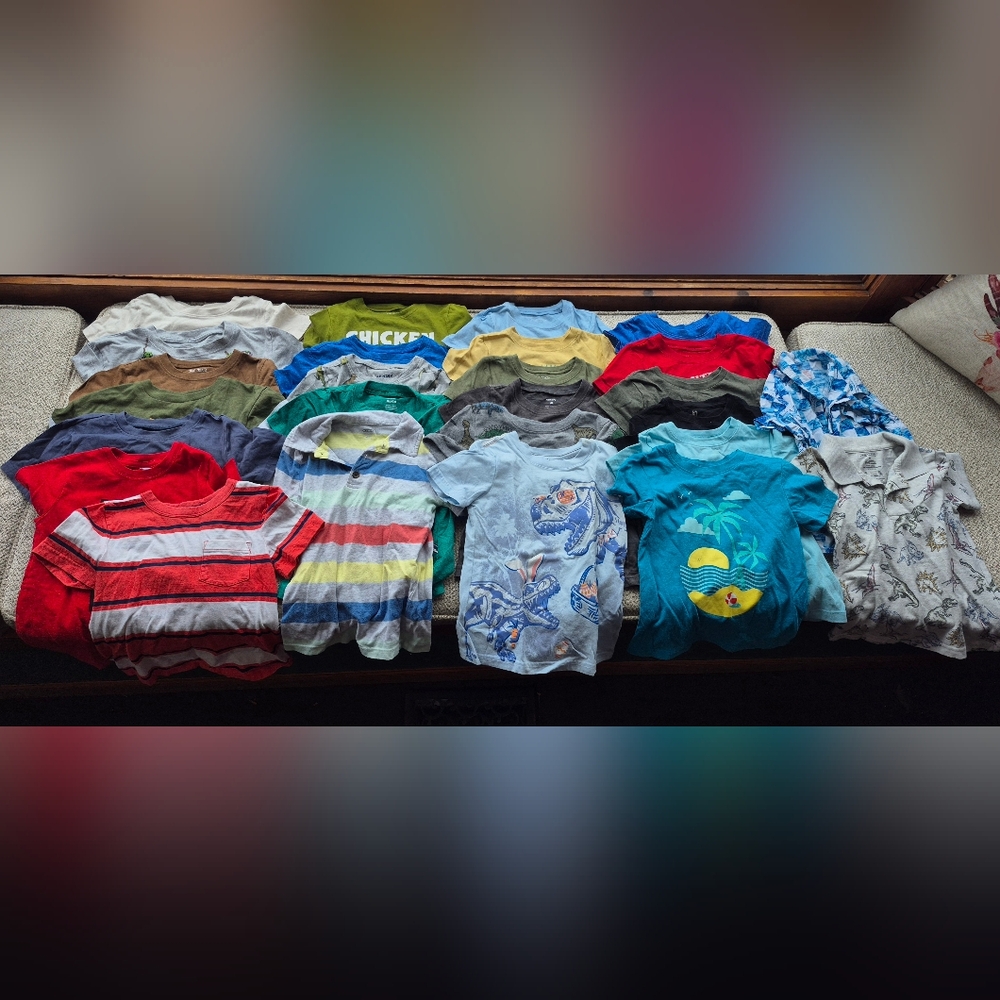 Variety Of Boy Short Sleeve Shirts - 4T (26 Shirts)